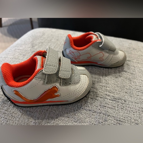 Puma Baby Light Up Sneakers, 12-18 months (like new!) - Picture 2 of 4